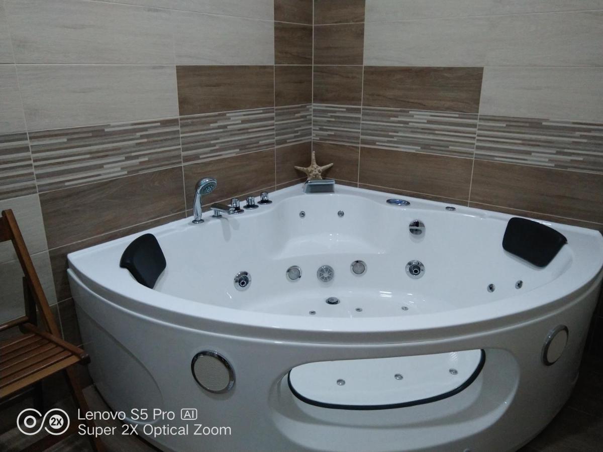 Apartman S Virivkou A Infrasaunou V Olomouci Exteriör bild